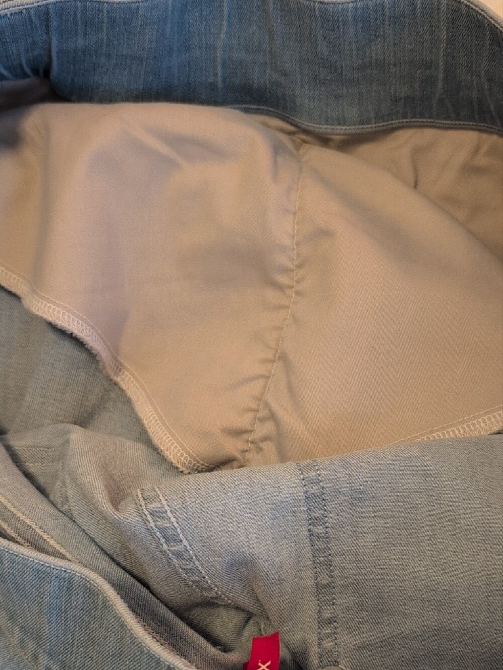 SPANX Flare Leg Jeans Light Blue Denim with Tummy Control Pull On Plus Size 3X - Picture 13 of 14